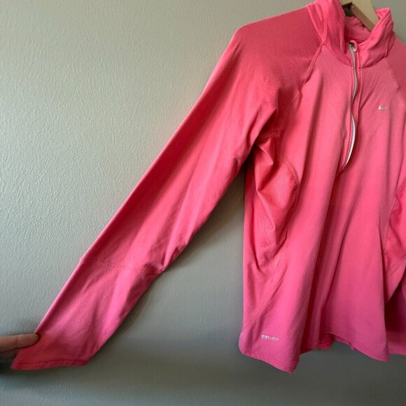Women's M Nike Dri-Fit Half Zip Pullover Running Jacket in Coral Mock Neck - Picture 4 of 8